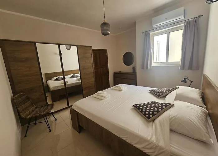 Apartament Salty Sun Seafront Penthouse *