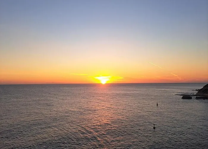 Apartament Salty Sun Seafront Penthouse *