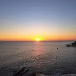 Appartamento Salty Sun Seafront Penthouse *