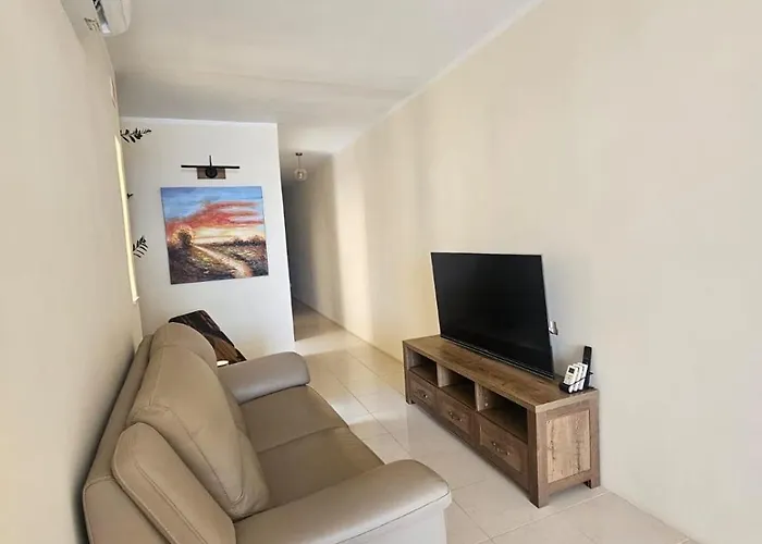 Salty Sun Seafront Penthouse Lejlighed Marsalforn